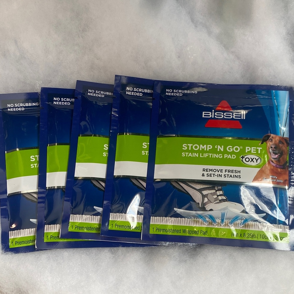 Bissell Stomp 'N Go Pet Stain Pads for Carpet- Set of 5 Pouches